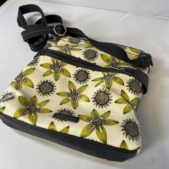Sakroots Flat Crossbody Purse Sunshine Spirit Desert  bag - Picture 1 of 4